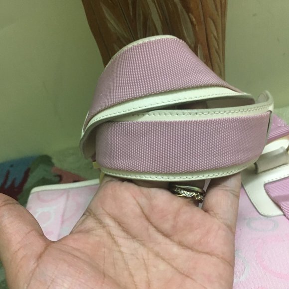 Authentic Salvatore Ferragamo Handbag - Picture 6 of 16